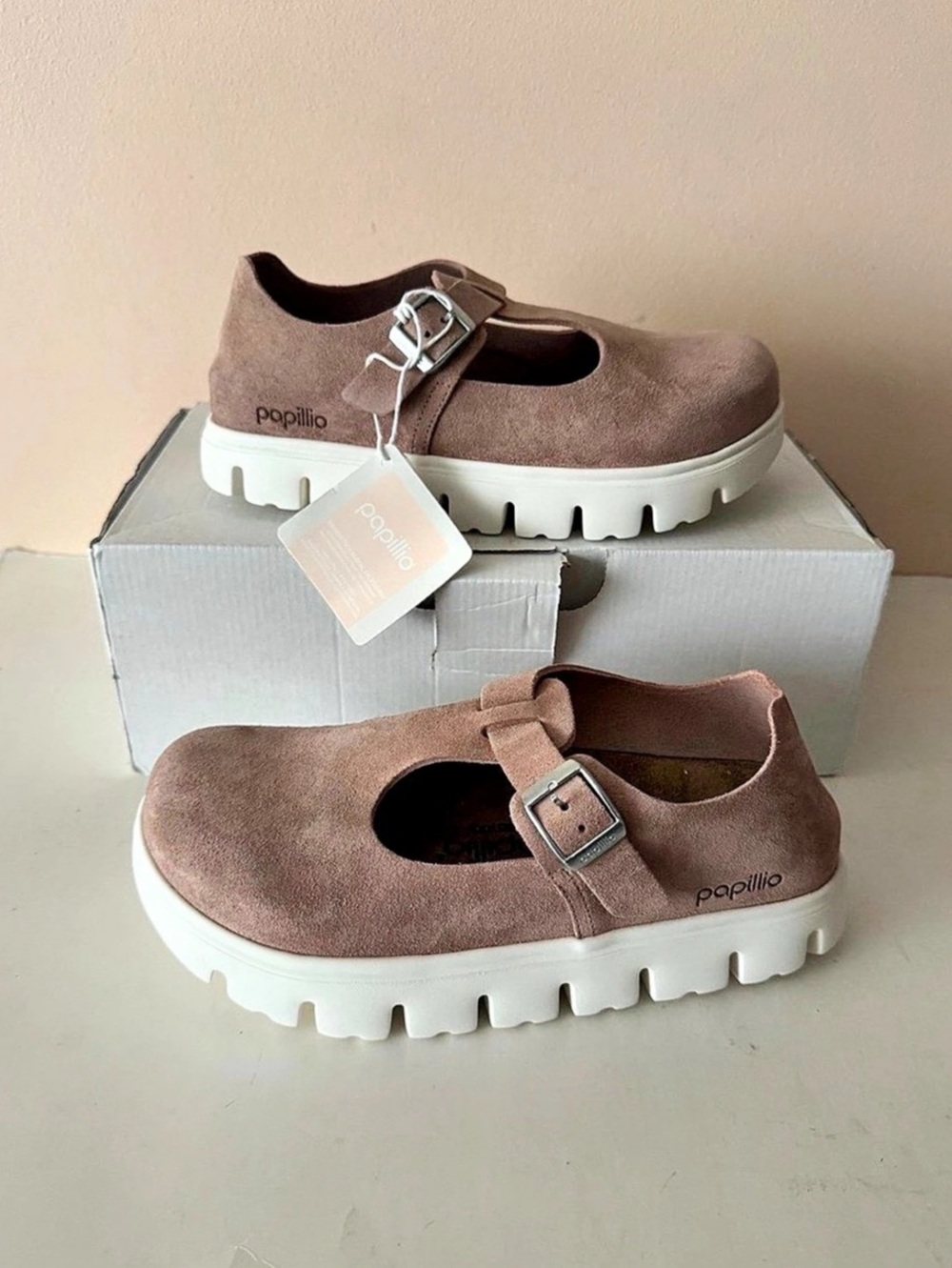 Papillio Birkenstock Paris Chunky Mary Jane Platform Clogs. Size: 6, 6.5, 37.